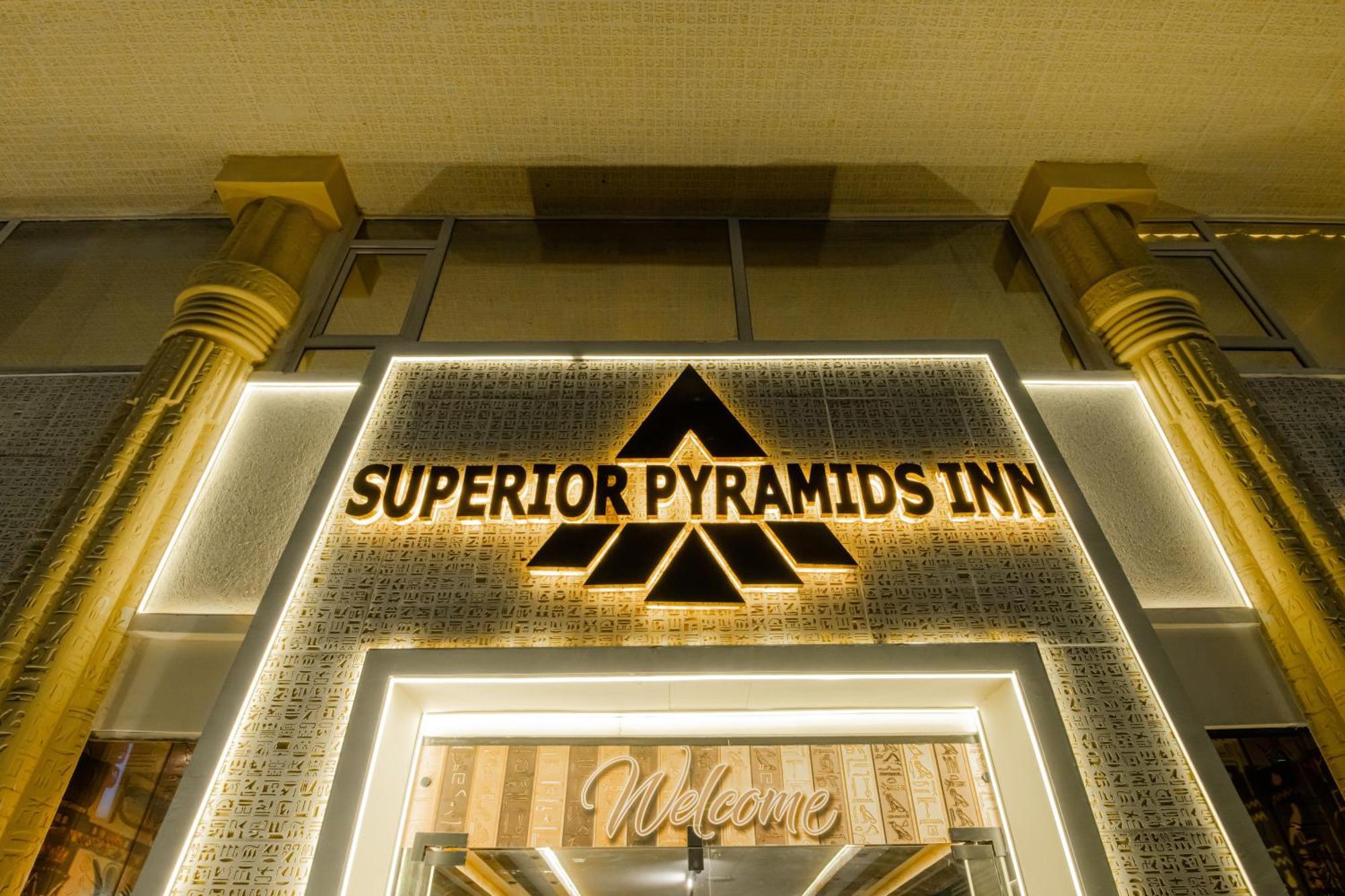 Superior Pyramids Inn Al Kawm al Akhdar Exteriör bild